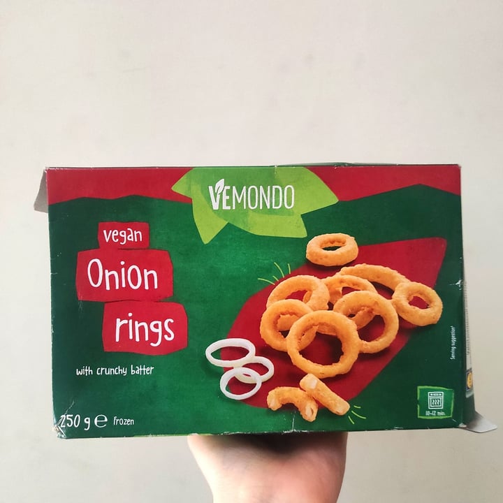 photo of Vemondo vegan onion rings shared by @scatolettadiceci on  06 Aug 2023 - review