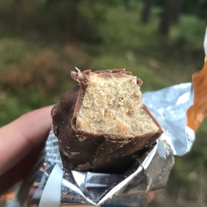 photo of Phd smart plant Salted Caramel Protein Bar shared by @eml on  13 Aug 2023 - review