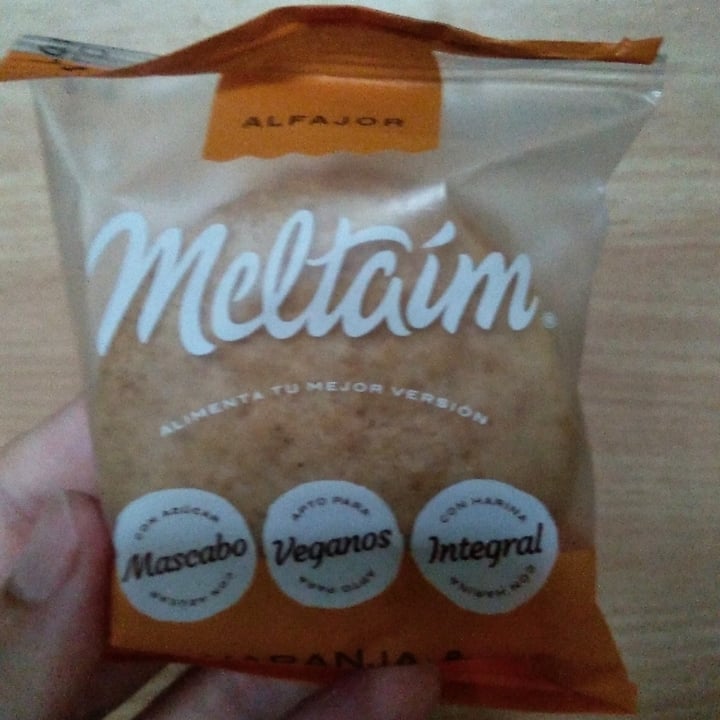 photo of Meltaím Alfajor de chocolate y naranja shared by @taniasch on  14 Jan 2023 - review