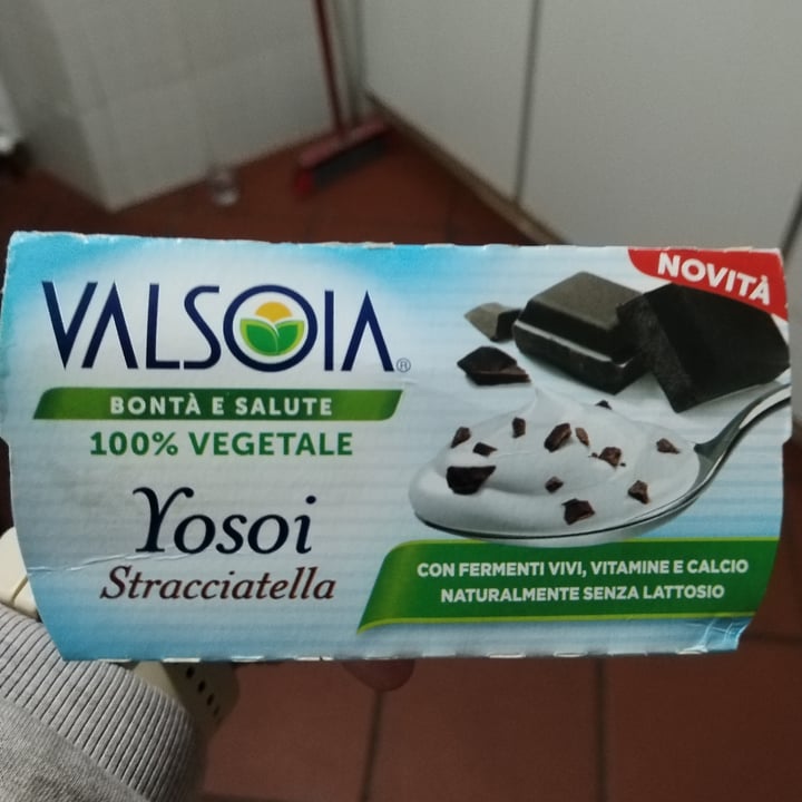 photo of Yogurt valsoia Valsoia Yogurt Alla Stracciatella shared by @debby96 on  23 May 2023 - review