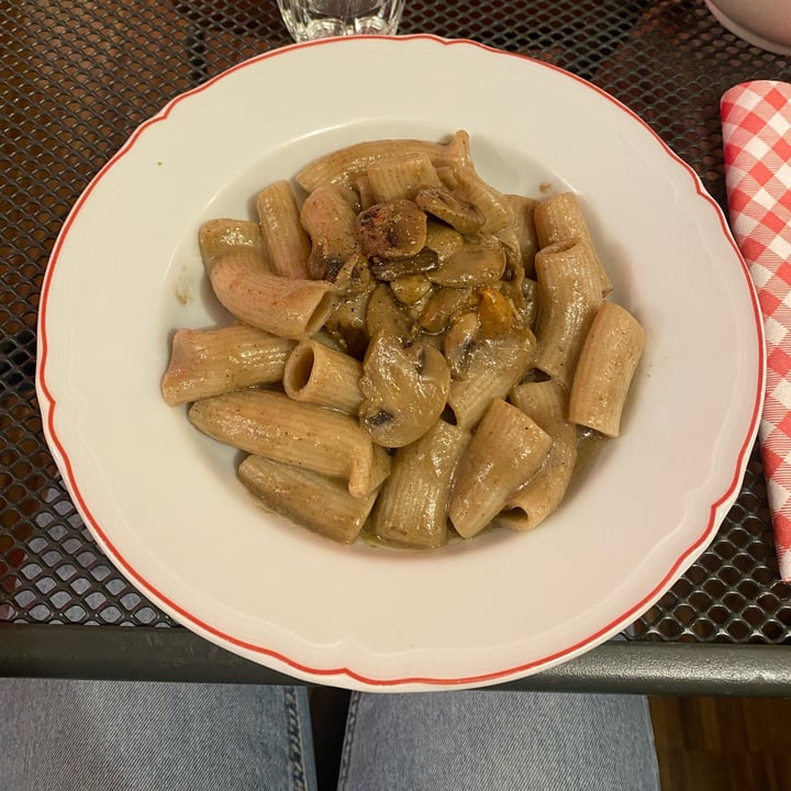 photo of miscusi Mezzemaniche Ai Funghi shared by @veganfuorisede on  19 Mar 2023 - review
