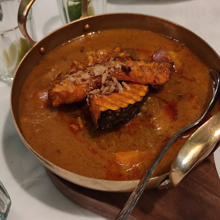 photo of Mali Vegan Thai Gaeng Massaman shared by @frenchveganfoodie on  04 May 2023 - review