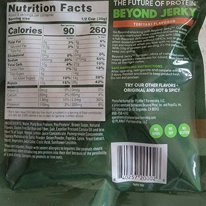 photo of Beyond Meat Teriyaki Jerky shared by @emilyannemaynard on  02 Jan 2023 - review