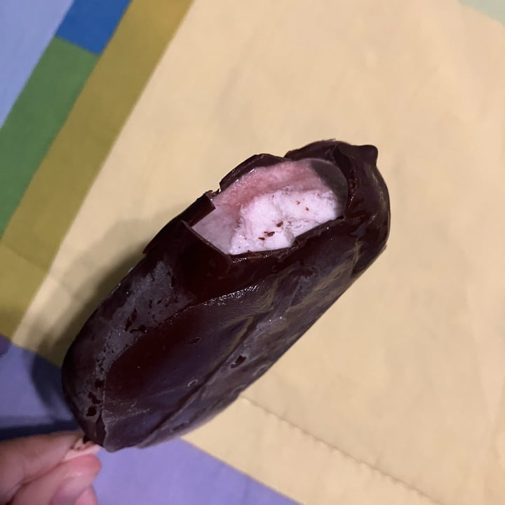 photo of NotCo Not Icecream Chocolate Frambuesa shared by @dafrosae on  22 Jan 2023 - review