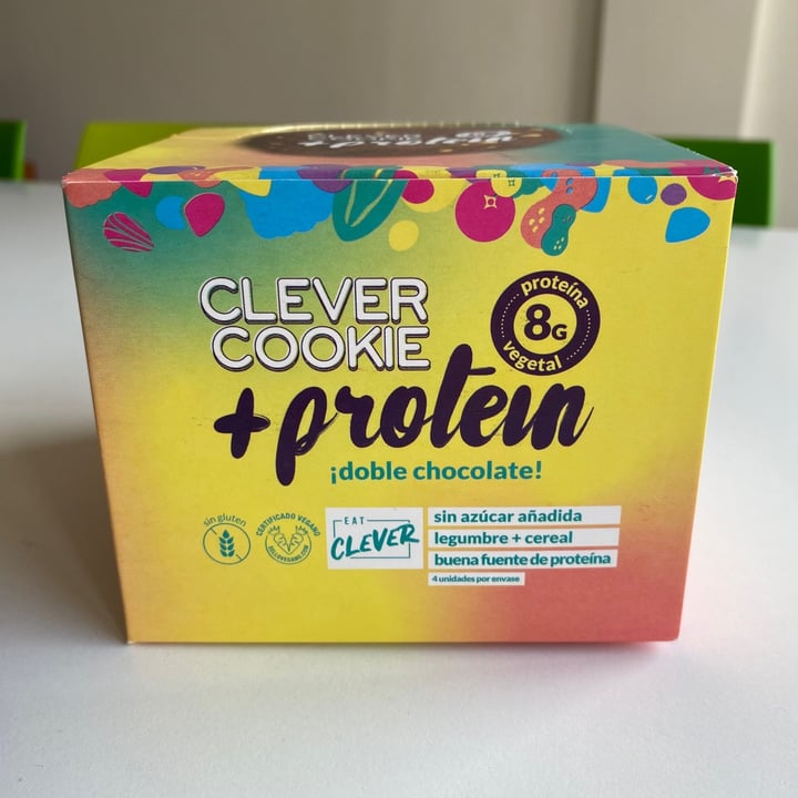 photo of Eat Clever Clever Cookie doble chocolate 8g shared by @vegetarianoshoy on  20 Jun 2023 - review