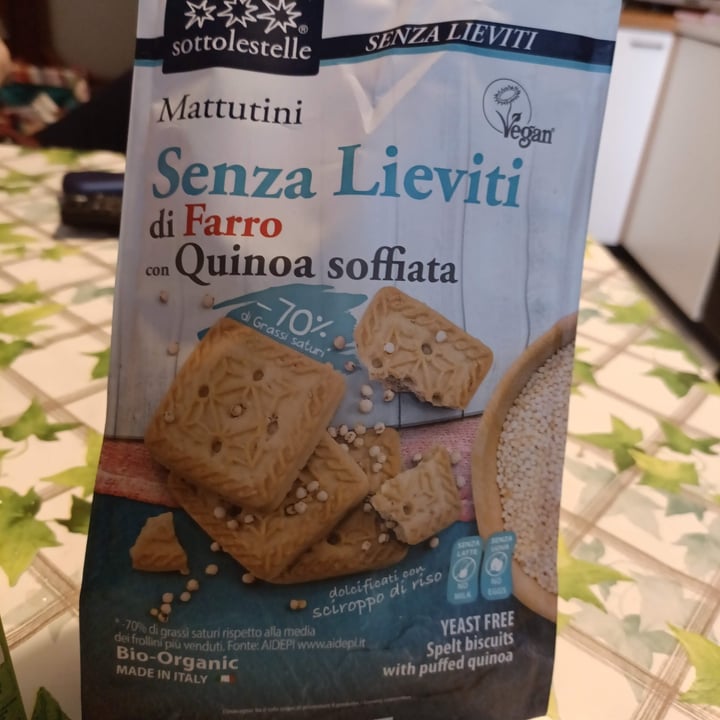 photo of Sottolestelle Mattutini Farro E Quinoa Soffiata shared by @o2 on  28 Dec 2022 - review