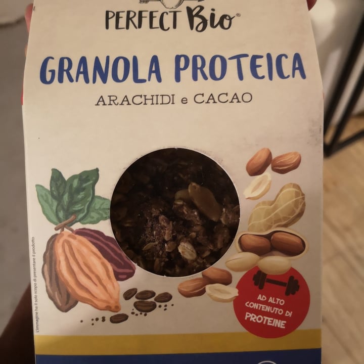 photo of Perfect Bio granola Proteica - arachidi cacao shared by @carimilla on  19 Feb 2023 - review