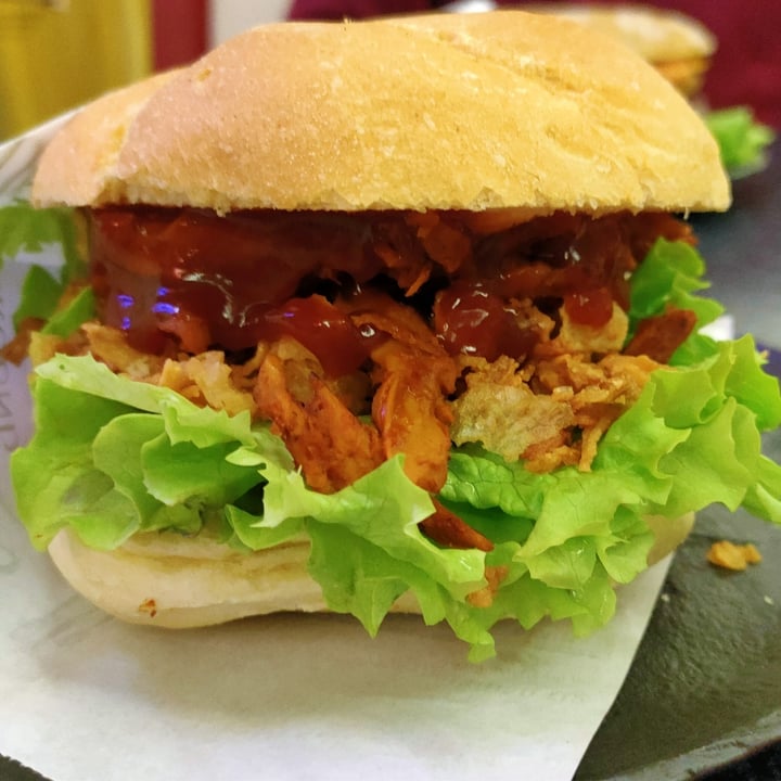 photo of Happm Pappm Lana Vegan Barbecue Burger shared by @4ngie on  27 Mar 2023 - review