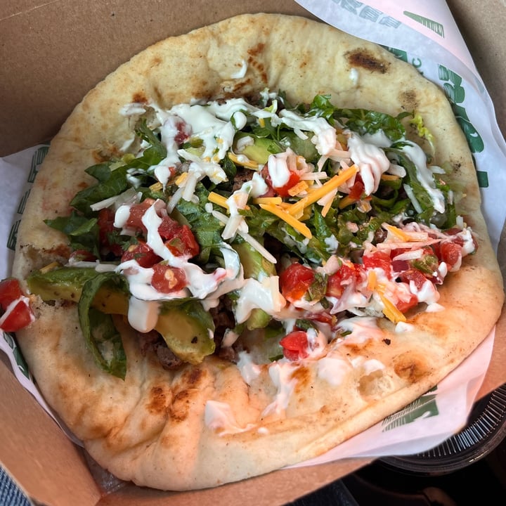photo of Paradise Taco Primo Gordita shared by @thebkvegans on  06 Jun 2023 - review