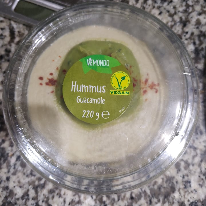 photo of Vemondo Hummus Guacamole shared by @nurvola2003 on  22 Jan 2023 - review
