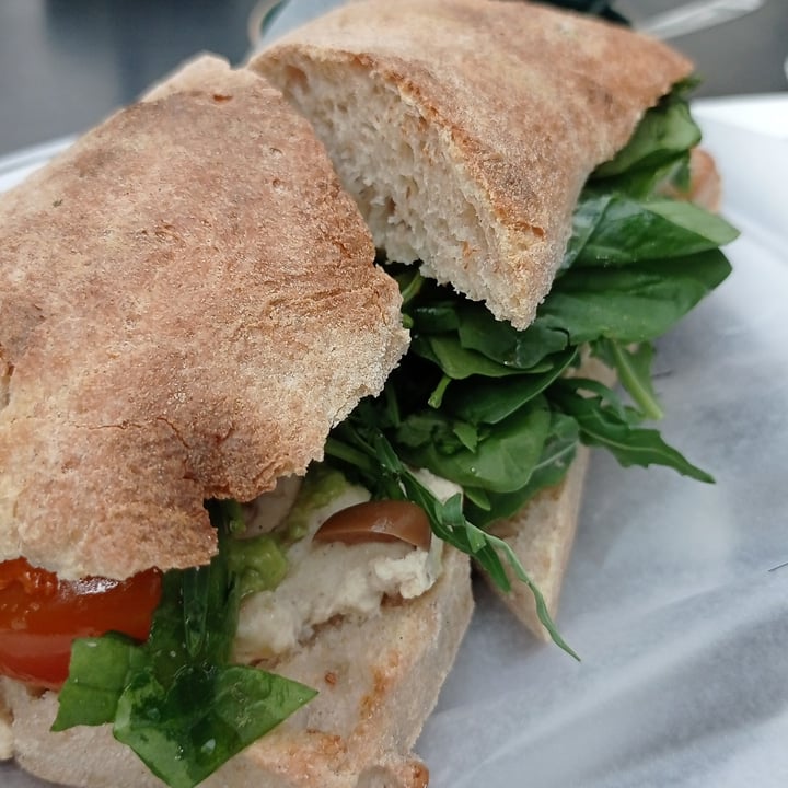 photo of Fifi Almacén Sandwich En Ciabatta De MM shared by @malalafontan on  25 Mar 2023 - review