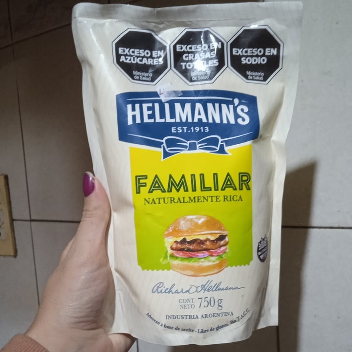 photo of Hellmann’s mayonesa Hellman's familiar shared by @tfmaselli on  28 Apr 2023 - review