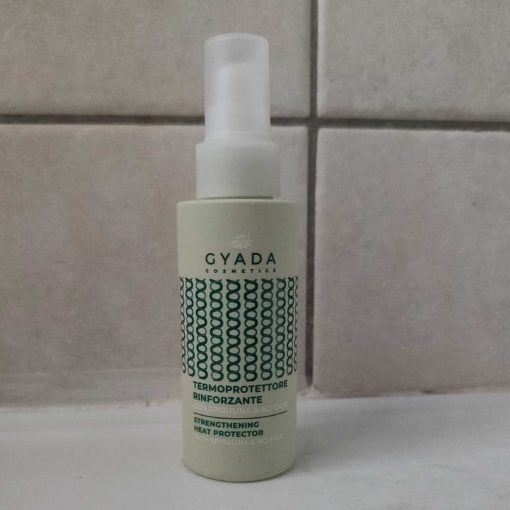 photo of Gyada Cosmetics Termoprotettore Rinforzante shared by @lussyp on  22 Feb 2023 - review