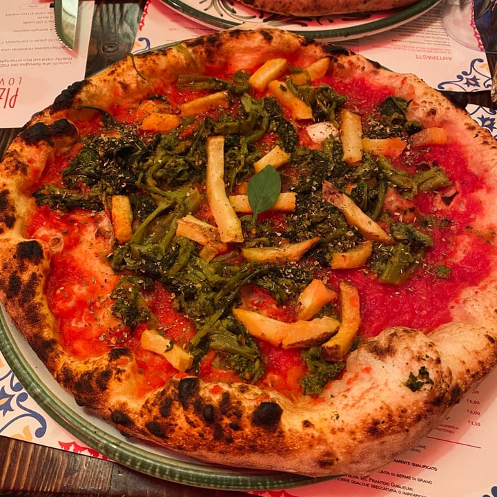 photo of Pizzium - Via Buonarroti Pizza con friarielli e patate shared by @emmis on  04 Apr 2023 - review