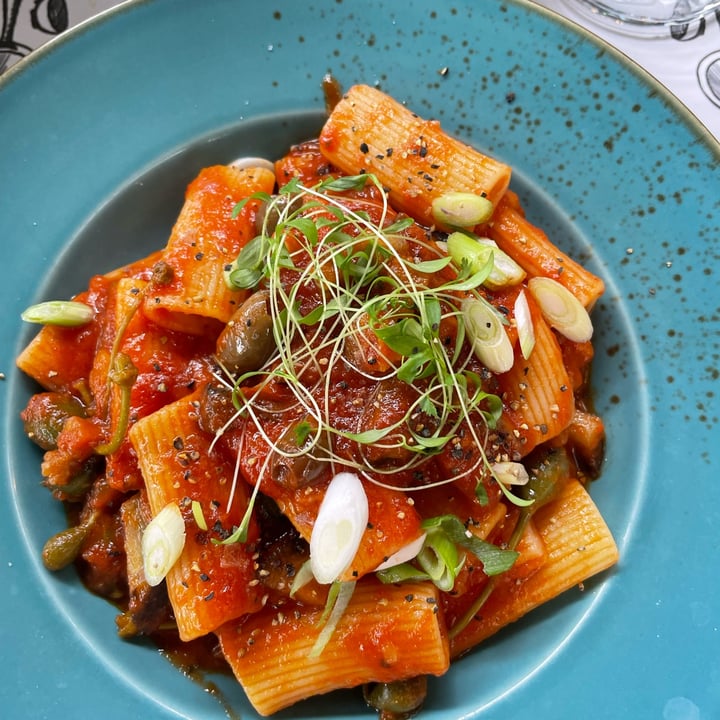 photo of Tavola Calda rigatoni à la sauce tomate shared by @v-gan on  14 Jul 2023 - review