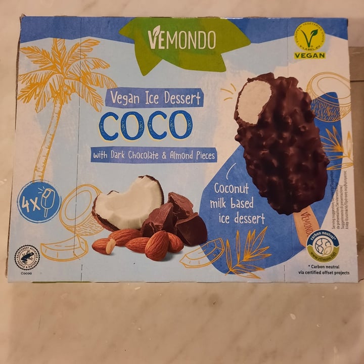 photo of Vemondo Vegan Ice Dessert COCO with Dark Chocolate & Almond Pieces shared by @naturalmentedaniela on  08 Aug 2023 - review