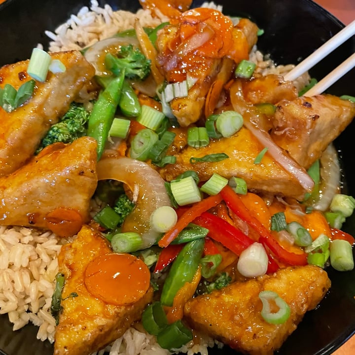 photo of Pei Wei Teriyaki Fried Tofu shared by @veggietable on  09 Apr 2023 - review