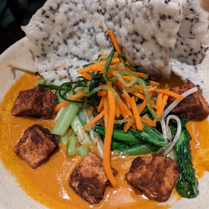 photo of mallow sweet potato roast pepper laksa, rice noodles, five spice tofu shared by @carolinecapaccia on  29 Jan 2023 - review