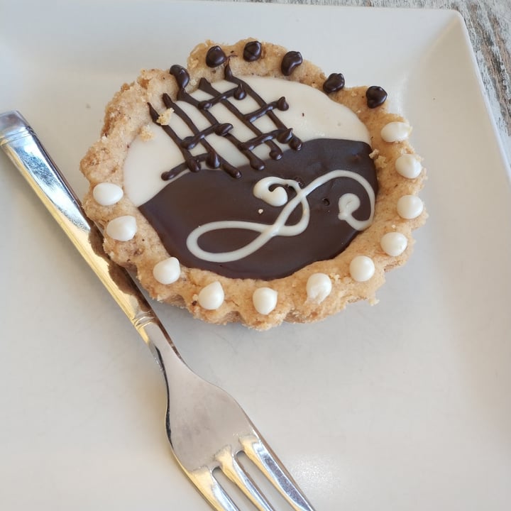 photo of Caffè ALPI Bistrot Crostatina con crema al cioccolato shared by @benedettatinti on  29 Jul 2023 - review