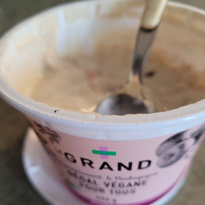photo of Le Grand Muesli yogurt shared by @leo on  05 Mar 2023 - review
