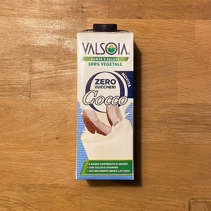 photo of Valsoia bevanda vegetale al cocco zero zuccheri shared by @vegmaddy on  15 Jan 2023 - review