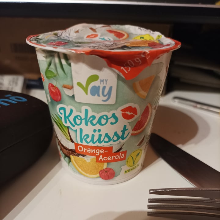 photo of MyVay Kokos Küsst Orange Acerola shared by @m9v5m on  03 Mar 2023 - review