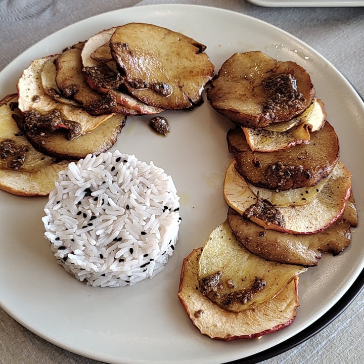 photo of Insoljto Ristorante Millefoglie Di Seitan, Patate E Mele shared by @the-vegan-one on  01 Jul 2023 - review