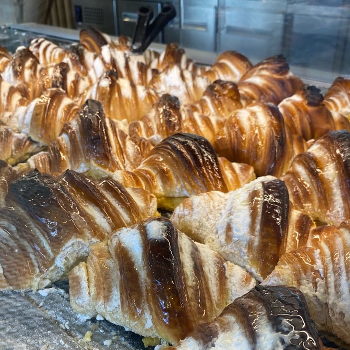 photo of O Melhor Croissant da Minha Rua Croissant shared by @heroto0 on  03 May 2023 - review