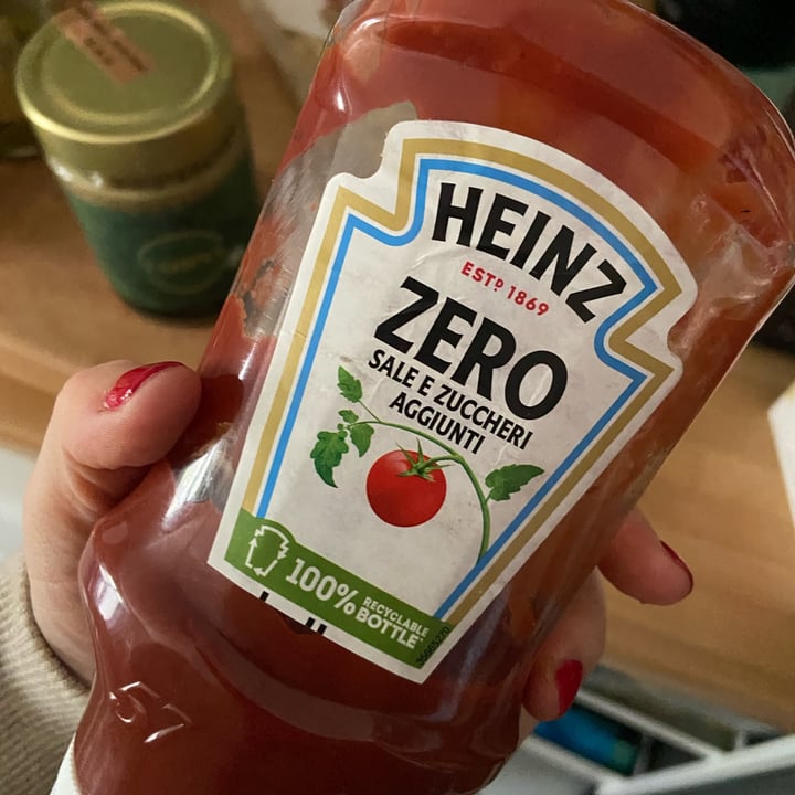 photo of Heinz Ketchup zero sale e zuccheri aggiunti shared by @emmapicchianti on  16 Mar 2023 - review