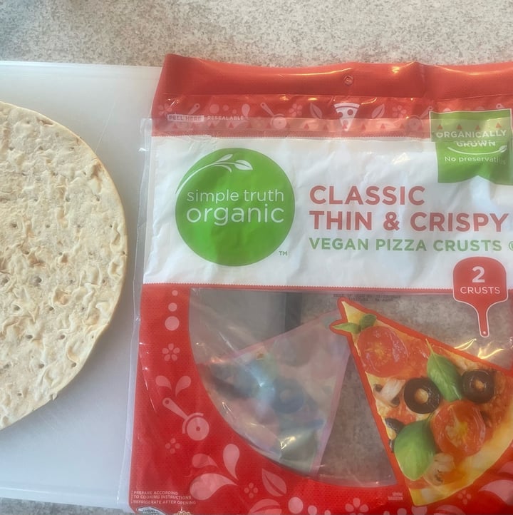 photo of Simple Truth Classic Thin And Crispy Pizza Crust shared by @dentalandlentils on  14 Aug 2023 - review