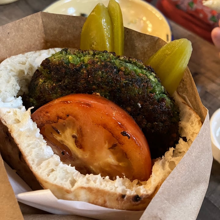 photo of Miznon Singapore Falafel Burger (Veganized) shared by @veganhubby on  10 Feb 2023 - review