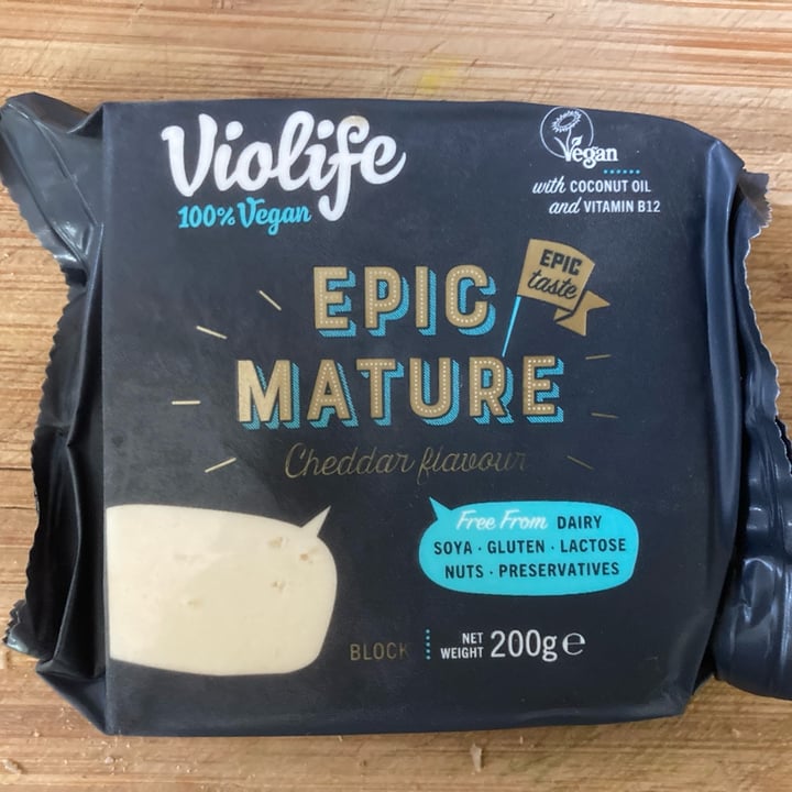 photo of Violife Epic Mature Cheddar shared by @earthlingsarahber on  30 Jul 2023 - review