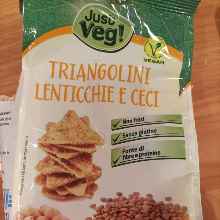photo of Just Veg! (ALDI Italy) Triangolini lenticchie e ceci shared by @angelasif on  23 Apr 2023 - review