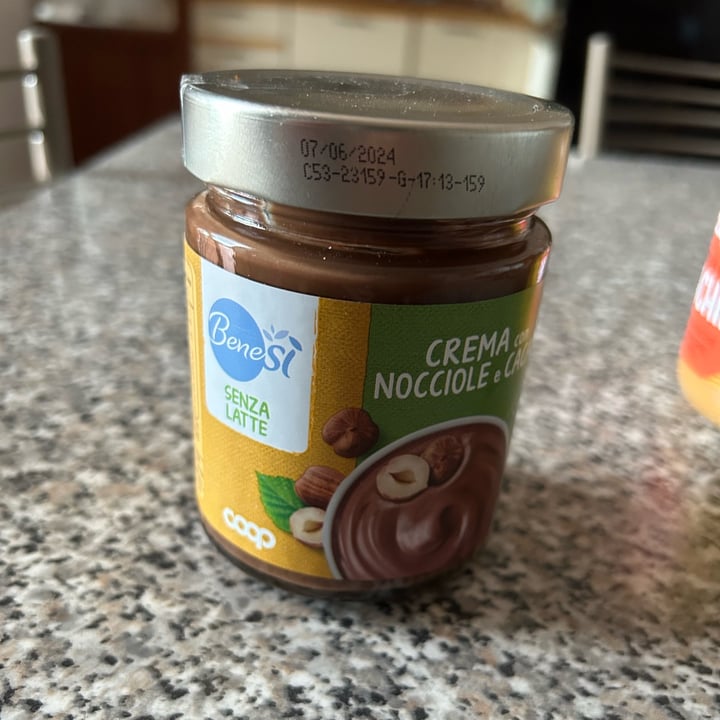 photo of Coop crema di nocciole e cacao senza latte shared by @parmatt on  04 Aug 2023 - review