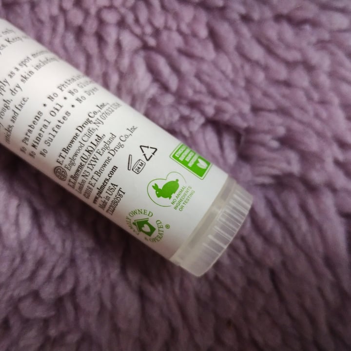 photo of Palmer's Aceite de Coco Swivel Stick shared by @laebanal on  25 Feb 2023 - review