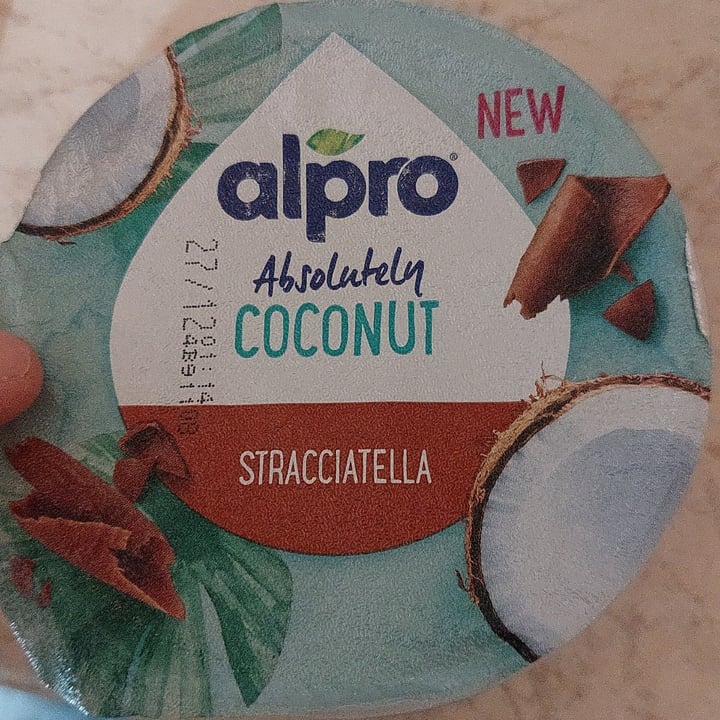 photo of Alpro Absolutely Coconut Stracciatella shared by @je3 on  23 Dec 2022 - review