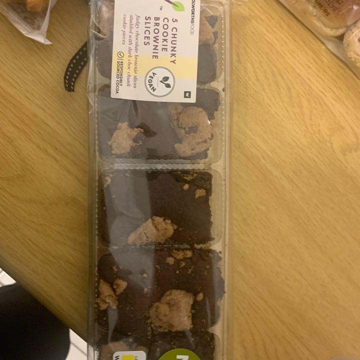 photo of Woolworths Chunky Cookie Brownie Slices shared by @peppadew on  18 Apr 2023 - review