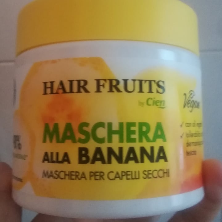 photo of Cien Hair fruit Maschera Alla Banana shared by @grilla on  28 Jan 2023 - review