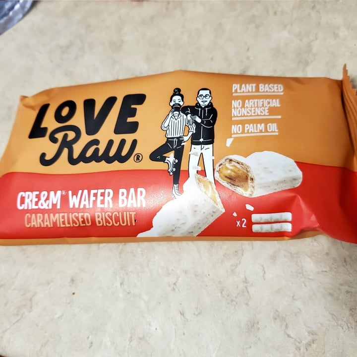 photo of LoveRaw Caramelised Biscuit Cream Wafer Bar shared by @whatacuriousnotion on  01 Apr 2023 - review