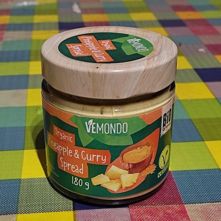 photo of Vemondo Organic Pineapple & Curry Spread shared by @ginlemon on  28 Jan 2023 - review
