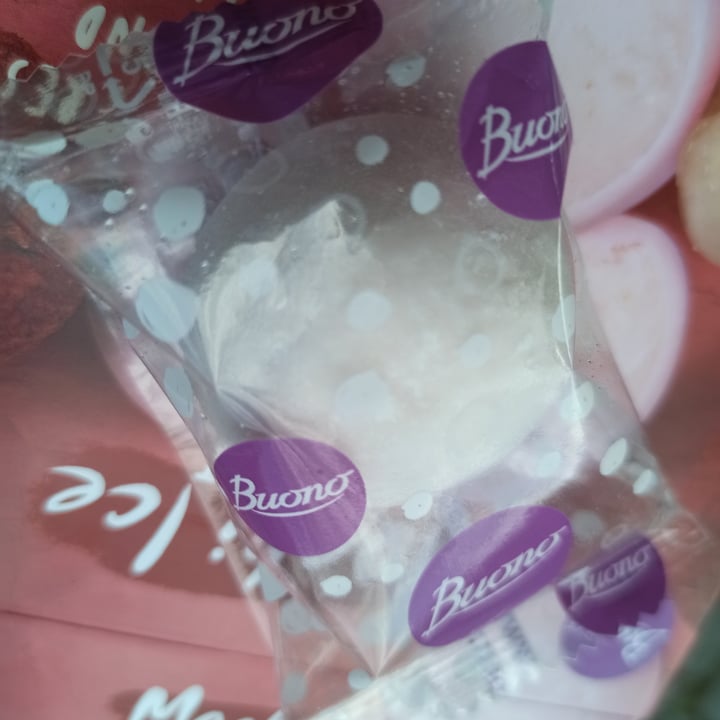 photo of Buono Buono Mochi Ice Lychee Flavor shared by @hi-i-am-yana on  05 Jul 2023 - review