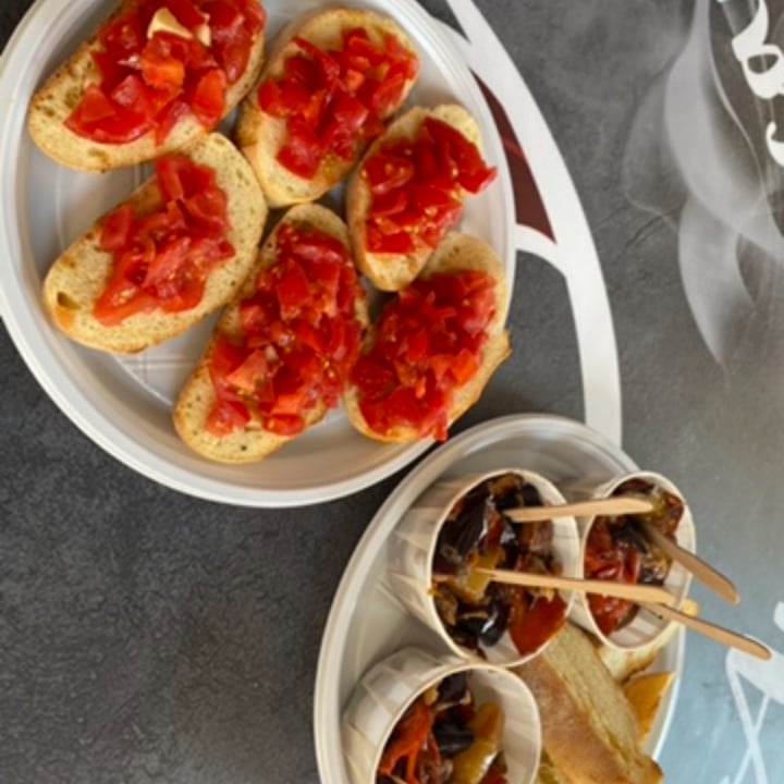 photo of Ammucca - Sicilian Quality Meat Food bruschetta shared by @sienabazan on  01 Aug 2023 - review