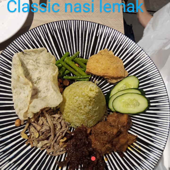 photo of VeganBliss 蔬福 Classic Nasi Lemak shared by @zarreen on  07 May 2023 - review