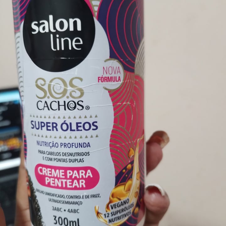 photo of Salon line Ativador de Cachos SOS Super Óleos shared by @paulatoth on  06 Jun 2023 - review
