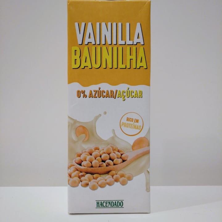 photo of Hacendado Bebida de Soja sabor Vainilla shared by @troosti on  11 Jan 2023 - review