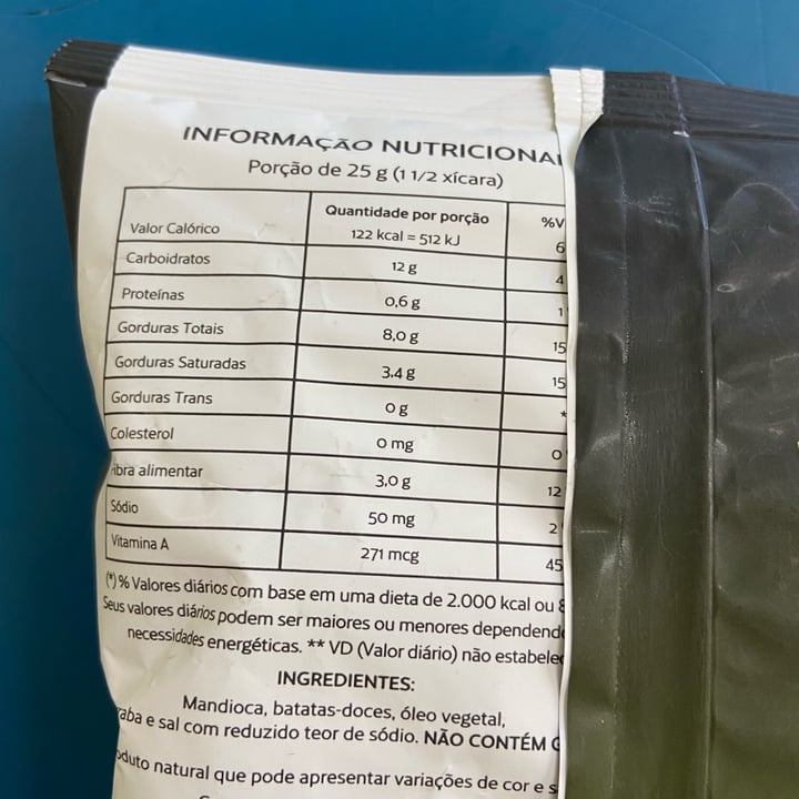photo of Roots To Go Chips de mandioca e batata-doce shared by @julianaespindola on  20 Dec 2022 - review