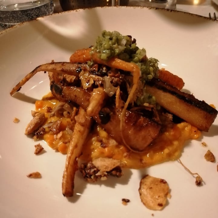 photo of Glas Carrot cream risotto with parsnip shared by @alessiopucci on  29 Jan 2023 - review