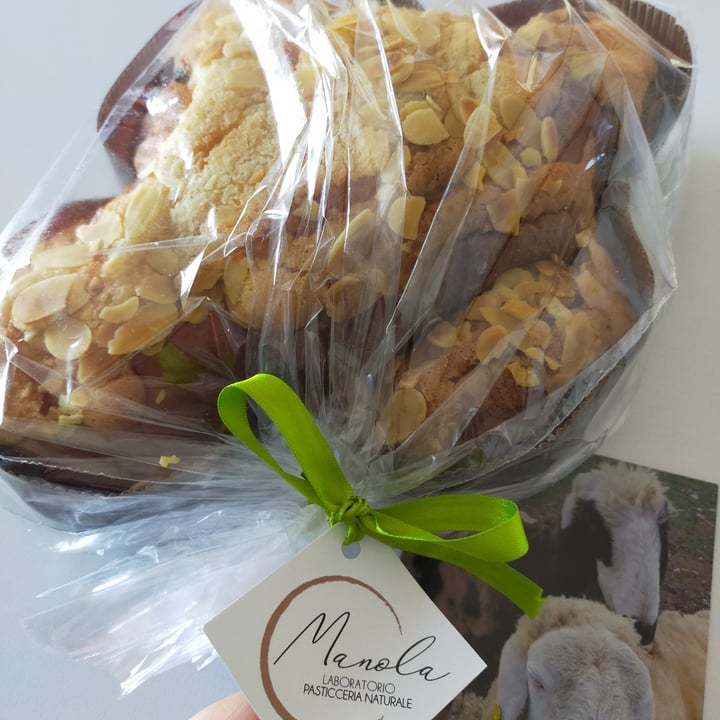 photo of Pasticceria Manola colomba classica shared by @nightmarebeforeveg on  11 Apr 2023 - review