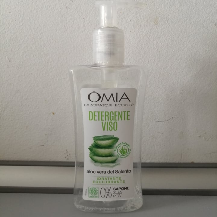 photo of Omia Laboratoires Detergente viso aloe vera shared by @patheimathos on  01 May 2023 - review