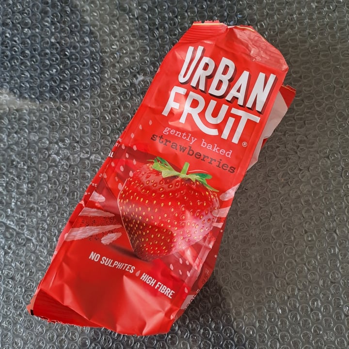 photo of Urban Fruit Gently Baked Strawberries shared by @chravex on  10 May 2023 - review